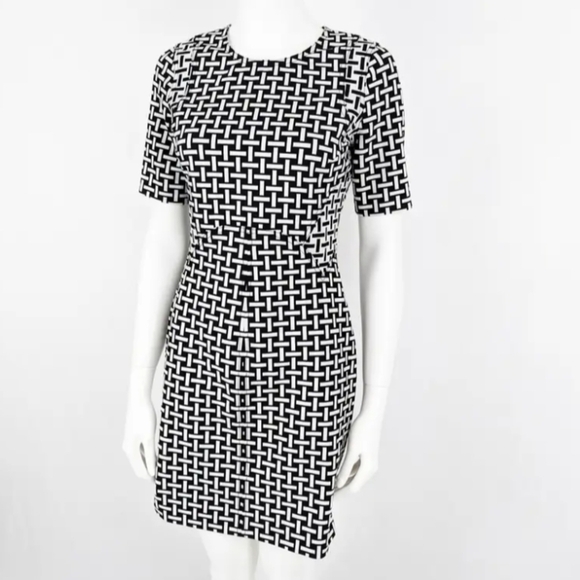 Diane Von Furstenberg Black and White Mini Dress - Picture 9 of 10